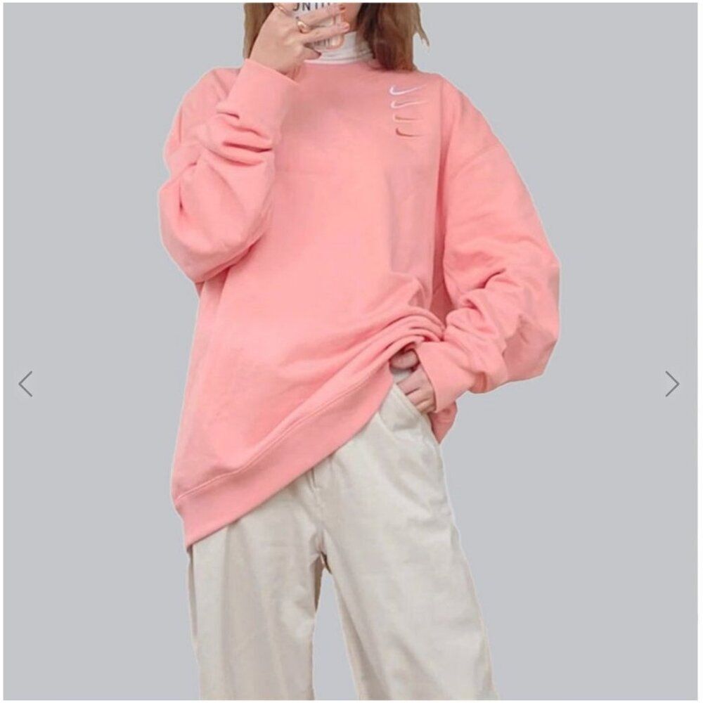 Nike Small Crewneck Sweatshirt Coral Logo Long Sleeve Sweater Pink Embroidered